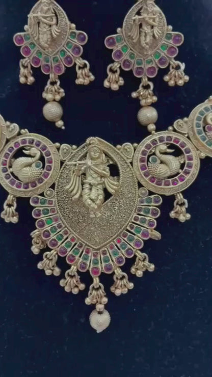 Chicshukra Gold‑Plated Goddess Lakshmi Temple Necklace Set